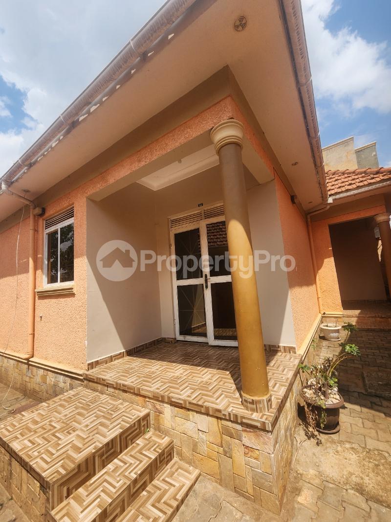 1 bedroom mini flat  Apartment for rent Muyenga road Makindye Kampala Central - 1