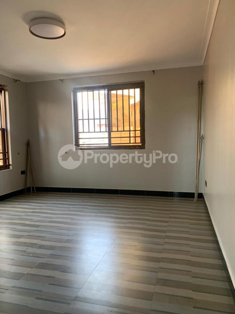 2 bedroom Apartment for rent Bukasa road Makindye Kampala Central - 8