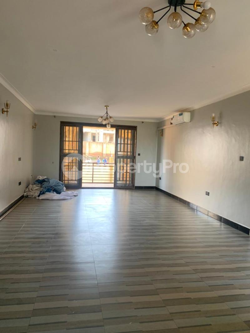 2 bedroom Apartment for rent Bukasa road Makindye Kampala Central - 5