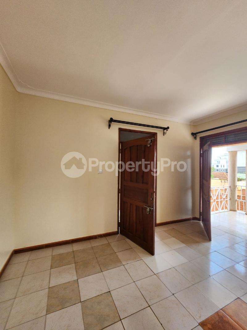 2 bedroom Apartment for rent Bukasa road Makindye Kampala Central - 1