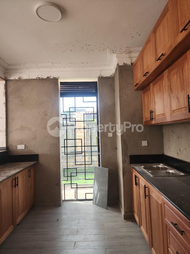 2 bedroom Apartment for rent Kinyolo road Makindye Kampala Central - 2