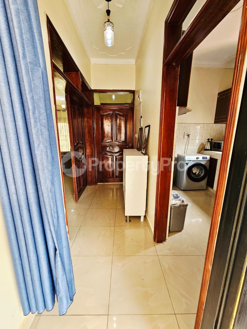 2 bedroom Apartment for shortlet Bukasa road Makindye Kampala Central - 10