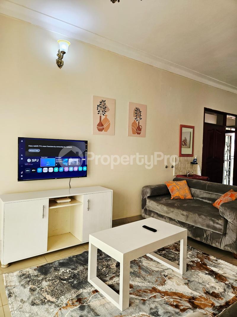 2 bedroom Apartment for shortlet Bukasa road Makindye Kampala Central - 5