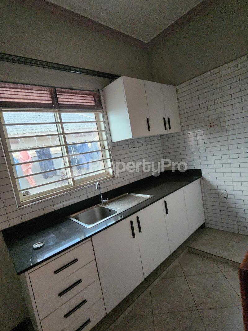 2 bedroom Apartment for rent Bukasa road Makindye Kampala Central - 6
