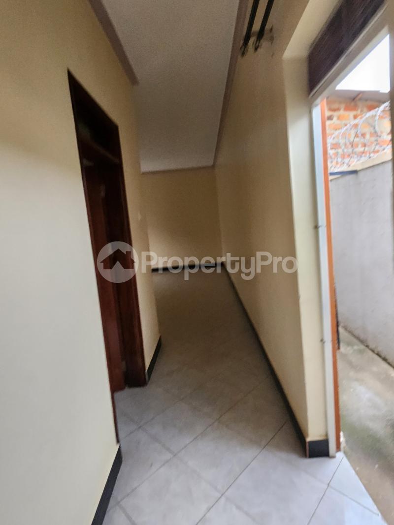 2 bedroom Apartment for rent Bukasa road Makindye Kampala Central - 3