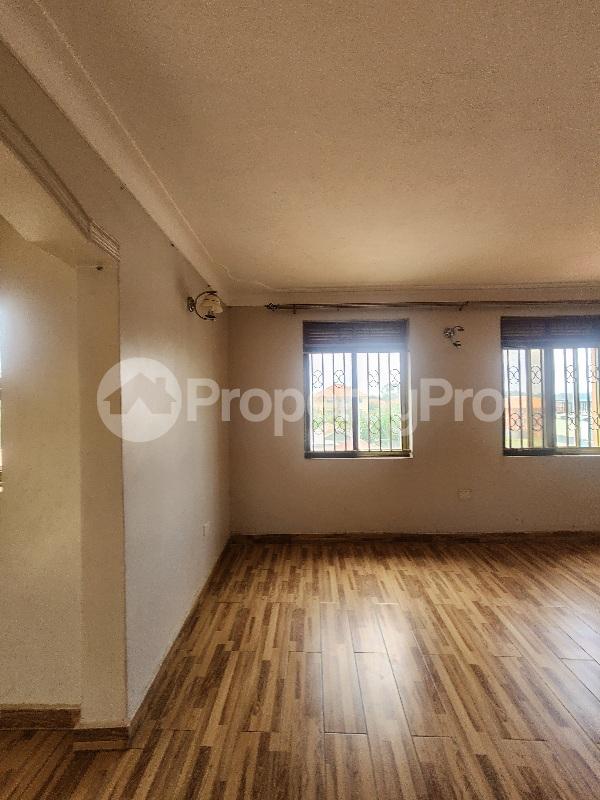 3 bedroom Apartment Block Apartment for rent Kikujuko road Makindye Kampala Central - 1