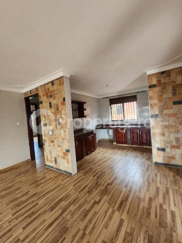 3 bedroom Apartment Block Apartment for rent Kikujuko road Makindye Kampala Central - 4