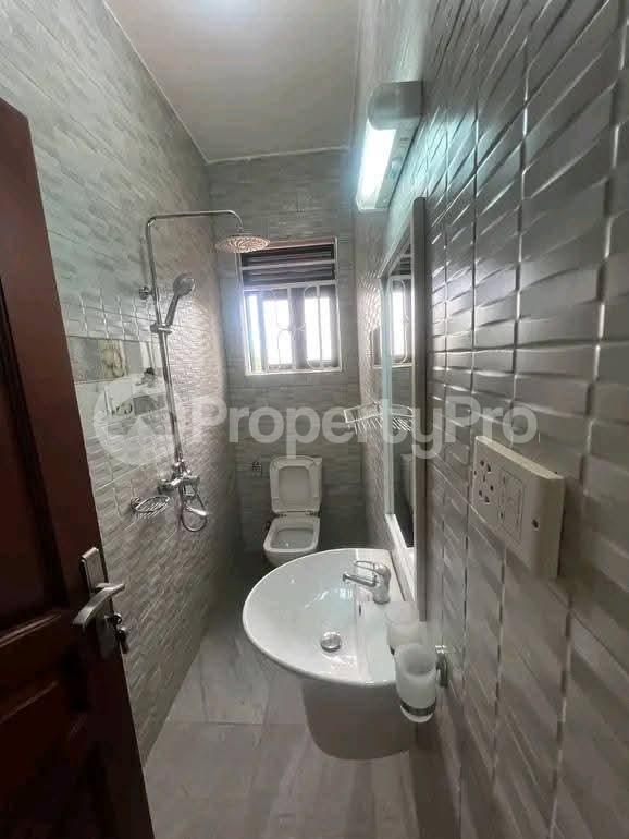 3 bedroom Apartment for rent Kigwa road Makindye Kampala Central - 4