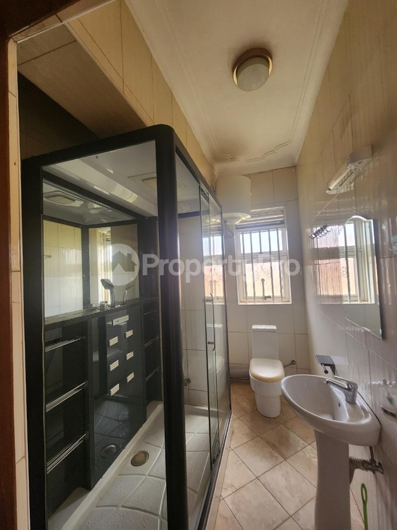 3 bedroom Apartment for rent Kikujuko road Makindye Kampala Central - 4