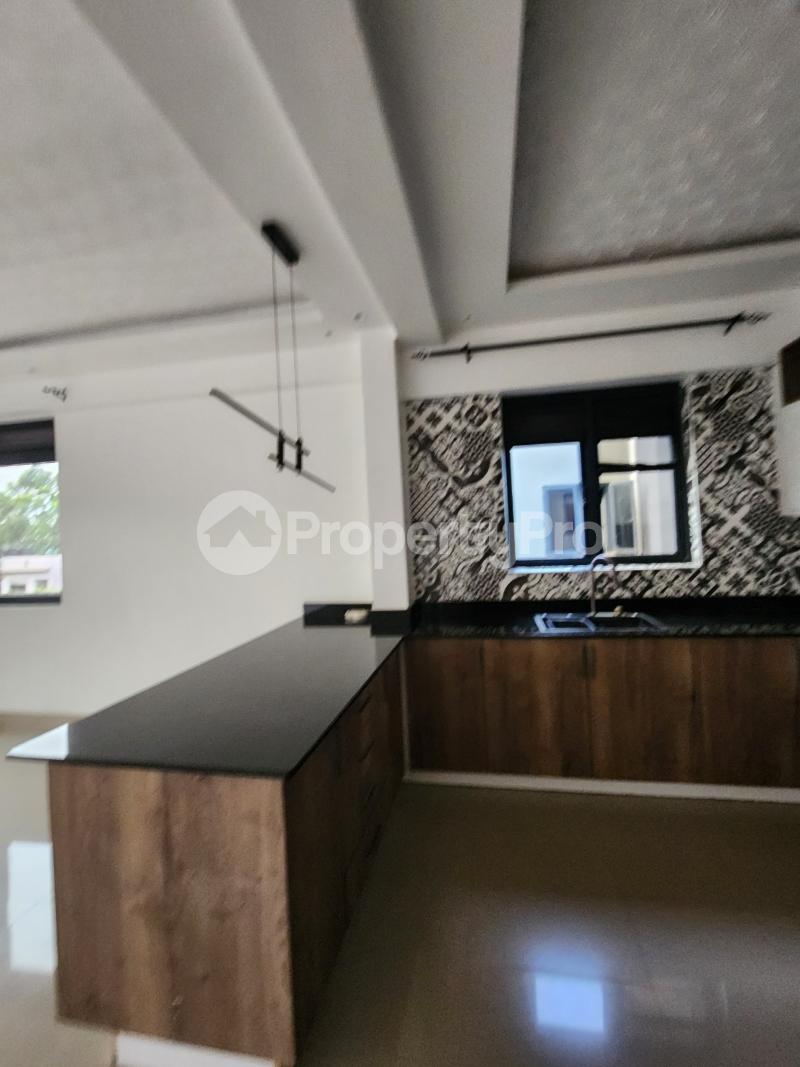 3 bedroom Apartment for rent Bukasa road Makindye Kampala Central - 2