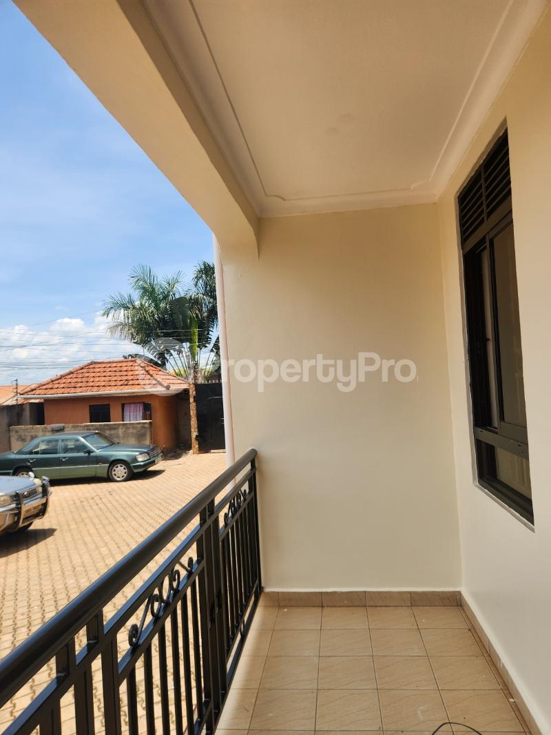 3 bedroom Apartment for rent Bukasa road Makindye Kampala Central - 1