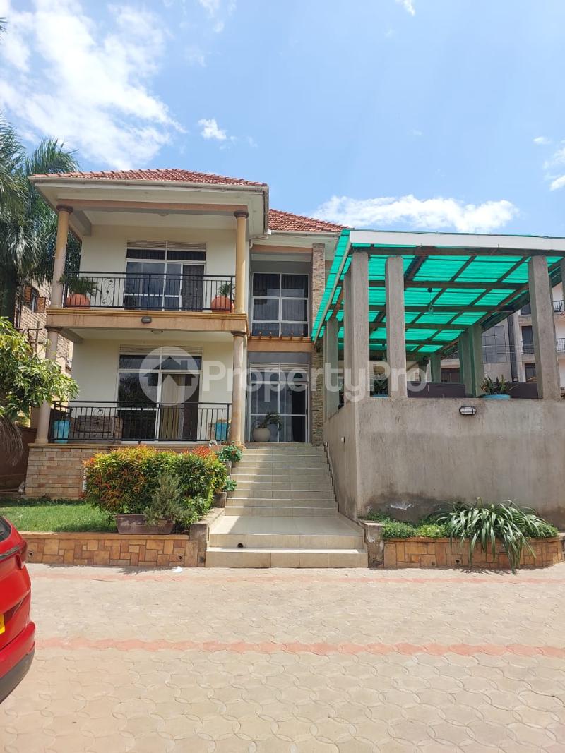 4 bedroom Villa for sale Bukasa road Makindye Kampala Central - 0