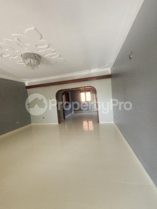 4 bedroom Villa for rent Kinyolo road Kampala Central - 1