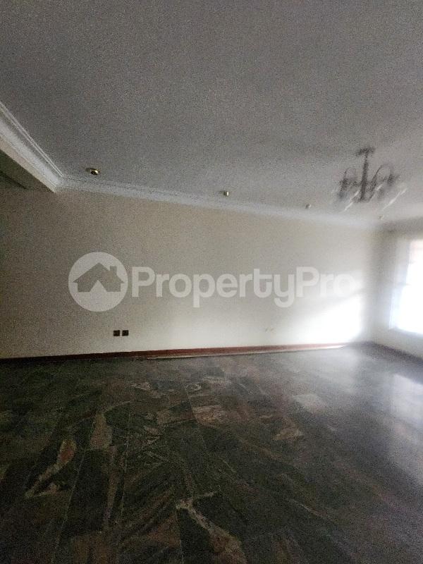 5 bedroom Villa for rent Kinyolo road Makindye Kampala Central - 2