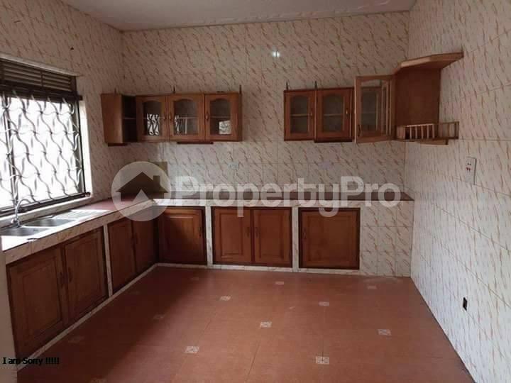 2 bedroom Bungalow Apartment for rent Bukoto road Bukoto Kampala Central - 3