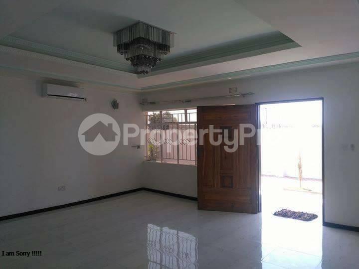 2 bedroom Bungalow Apartment for rent Bukoto road Bukoto Kampala Central - 6