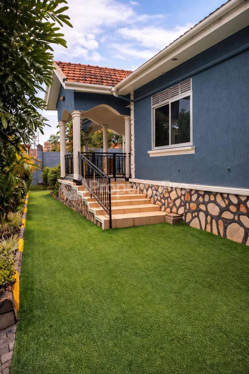 3 bedroom Apartment Block Apartment for rent Bukoto road Bukoto Kampala Central - 2