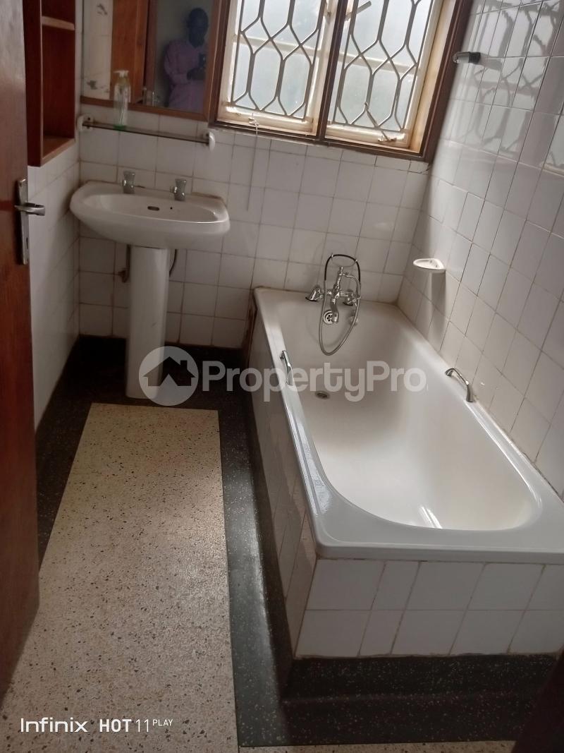 3 bedroom Bungalow Apartment for rent bukoto road Bukoto Kampala Central - 3