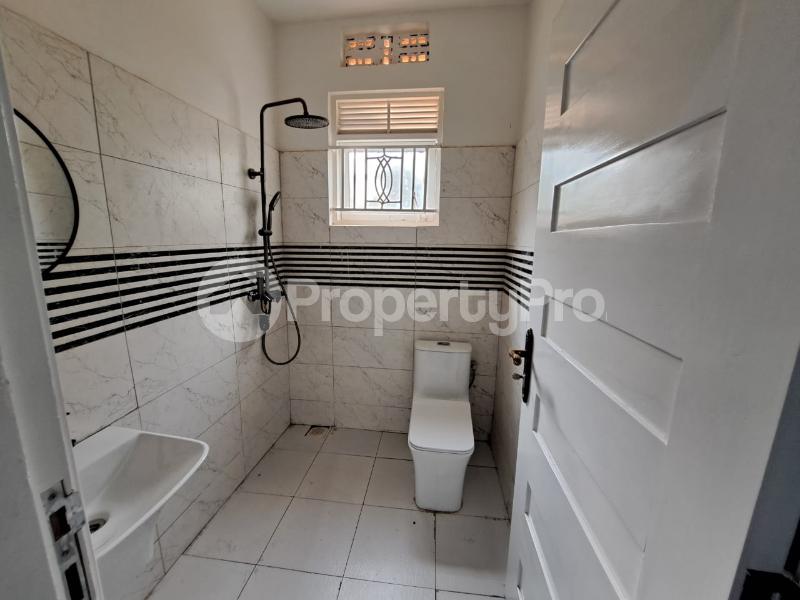 3 bedroom Apartment Block Apartment for rent Bukoto road Bukoto Kampala Central - 3