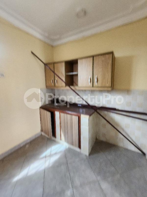 1 bedroom mini flat  Apartment for rent Kalungu road  Gabba Kampala Central - 3