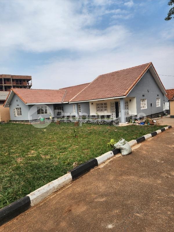 5 bedroom Villa for rent Hamis kigundu road Gabba Kampala Central - 0