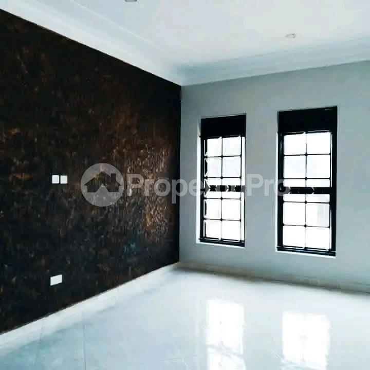 3 bedroom Bungalow Apartment for sale Kira road  Kira Wakiso Central - 2