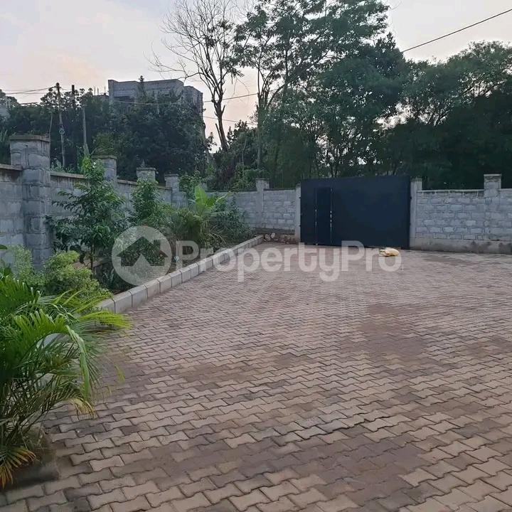 3 bedroom Bungalow Apartment for sale Ntinda road  Kampala Central Kampala Central - 1