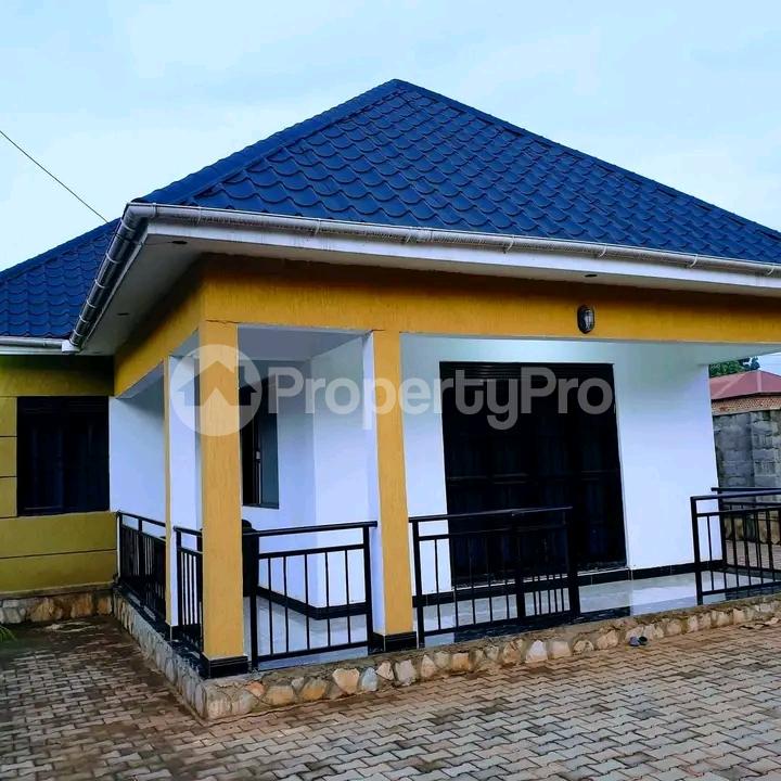 3 bedroom Bungalow Apartment for sale Ntinda road  Kampala Central Kampala Central - 4