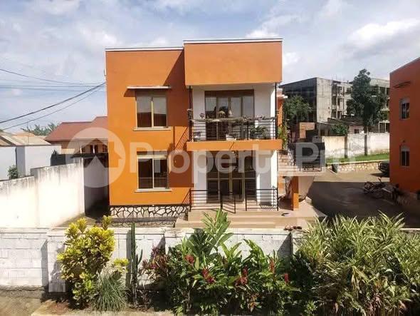 2 bedroom Apartment Block Apartment for rent buwaate road Wakiso Central - 2