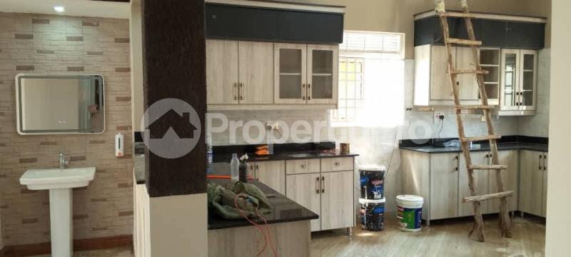 2 bedroom Apartment Block Apartment for rent Bawaate road Wakiso Central - 7