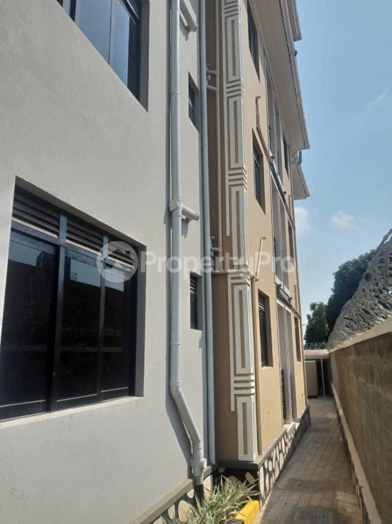 2 bedroom Apartment Block Apartment for rent Bawaate road Wakiso Central - 1