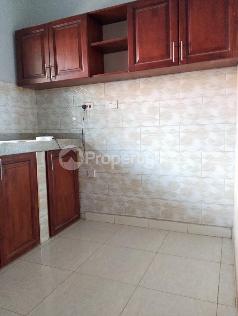 2 bedroom Apartment Block Apartment for rent buwaate road Wakiso Central - 0