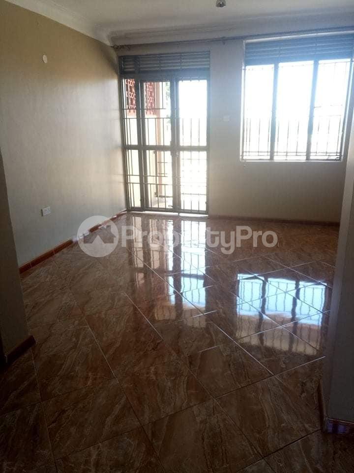 2 bedroom Apartment Block Apartment for rent buwaate road Kampala Central - 7