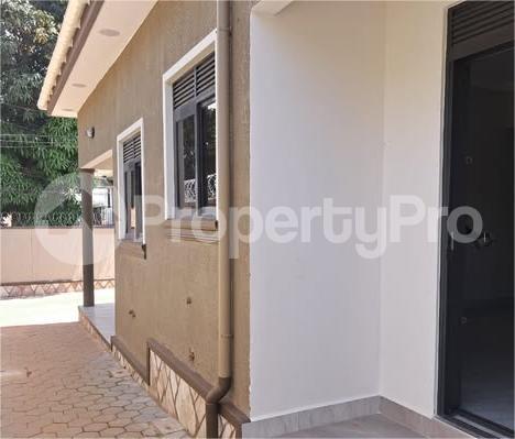 1 bedroom mini flat  Apartment Block Apartment for rent Kira road Kira Wakiso Central - 3