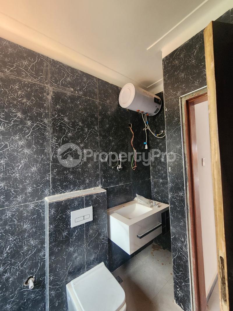 1 bedroom mini flat  Apartment Block Apartment for rent Lukuli road Makindye Kampala Central - 3