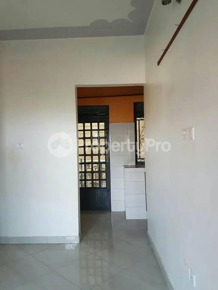 2 bedroom Apartment Block Apartment for rent Buziga road  Kampala Central - 4