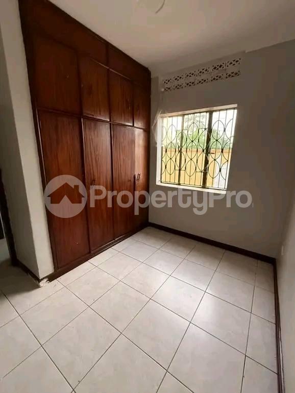 2 bedroom Bungalow Apartment for rent Buziga road Kampala Central - 4