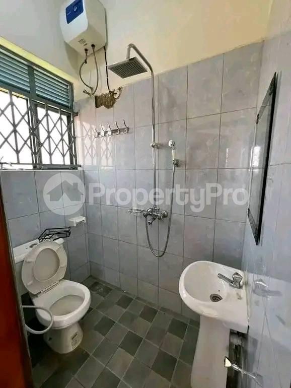 2 bedroom Apartment Block Apartment for rent Buziga road Kampala Central - 8