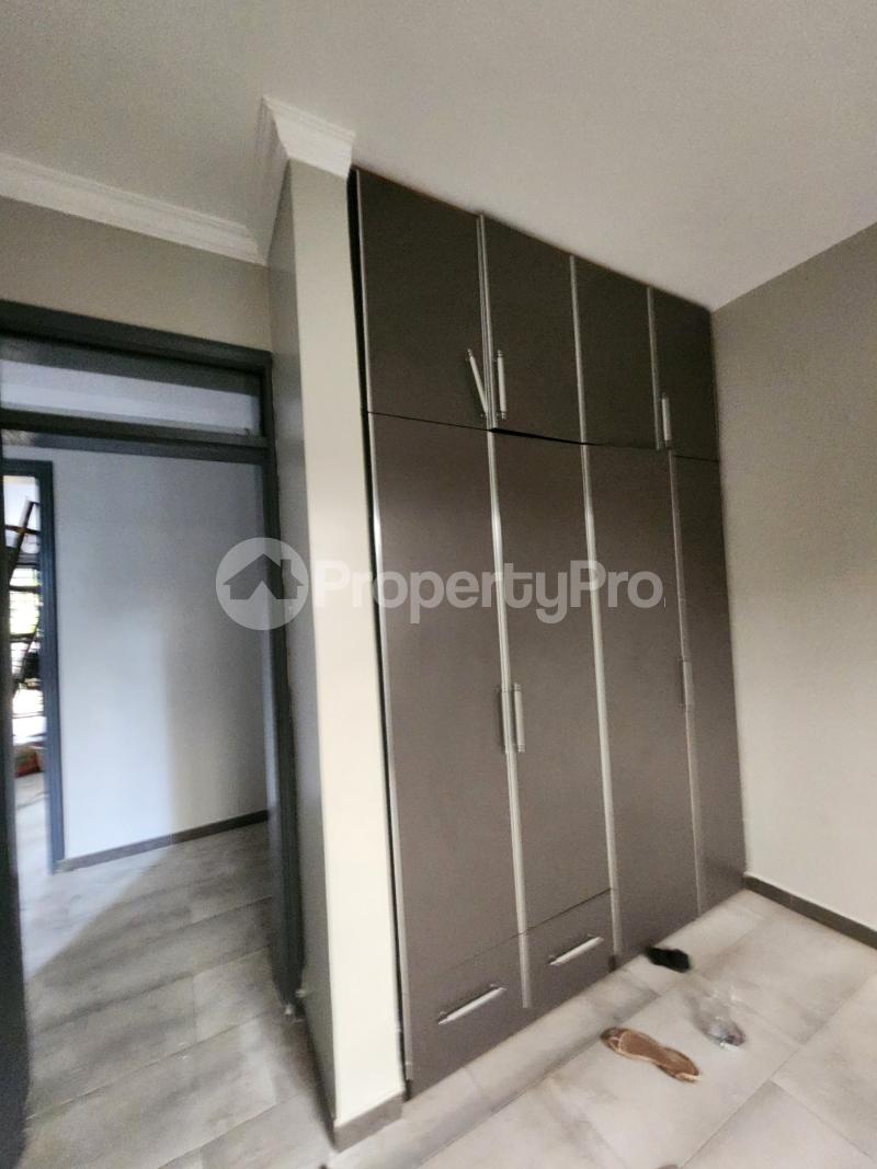 3 bedroom Apartment for rent Lukuli road Makindye Kampala Central - 2
