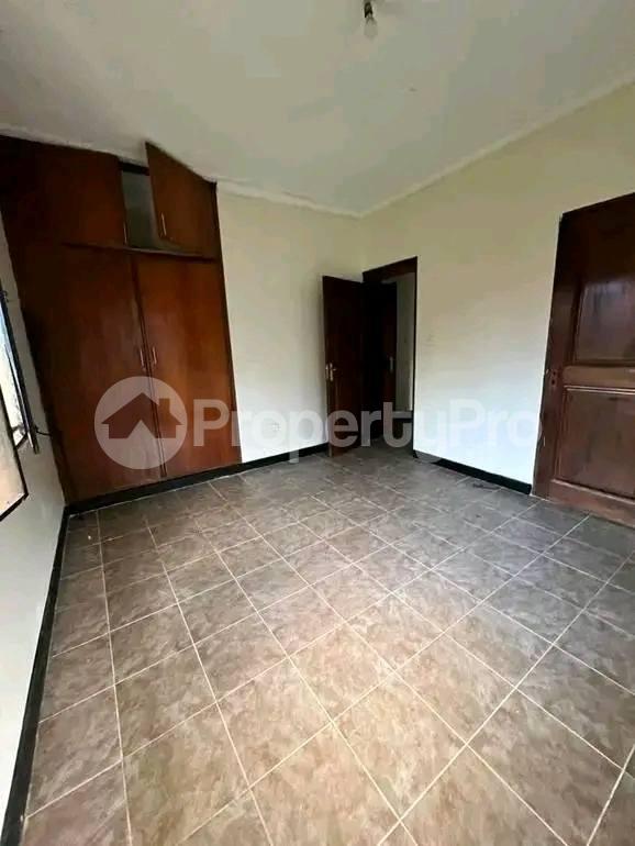 3 bedroom Villa for rent buziga Kampala Central - 2