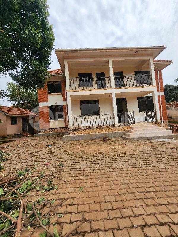 5 bedroom Villa for rent Lukuli road Makindye Kampala Central - 0