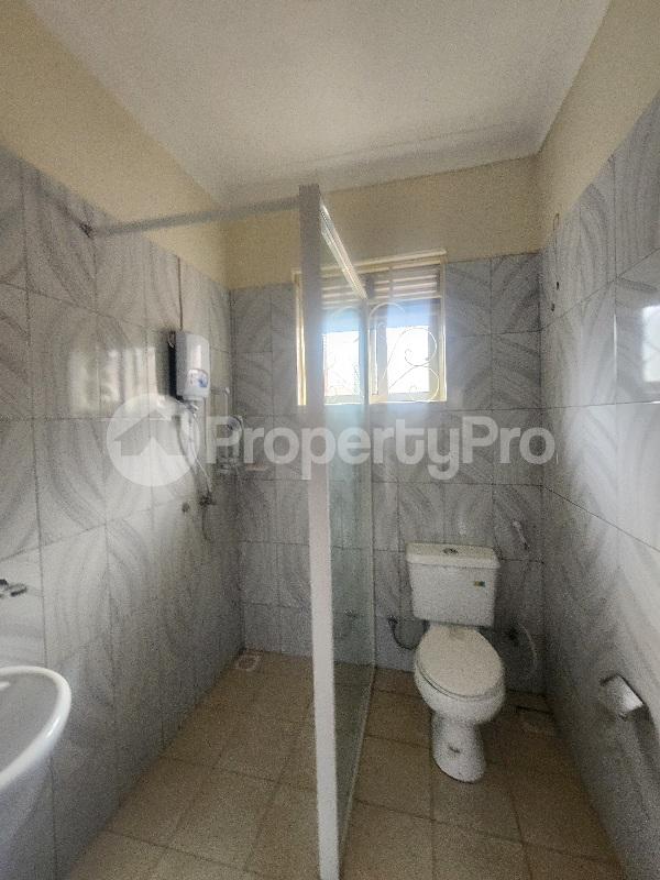 3 bedroom Apartment for rent Lukuli road Munyonyo Kampala Central - 5
