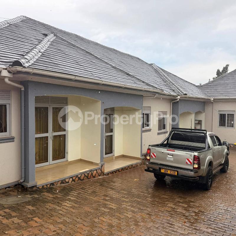 2 bedroom Bungalow Apartment for sale Bweyogerere Jinja road  Kira Wakiso Central - 1