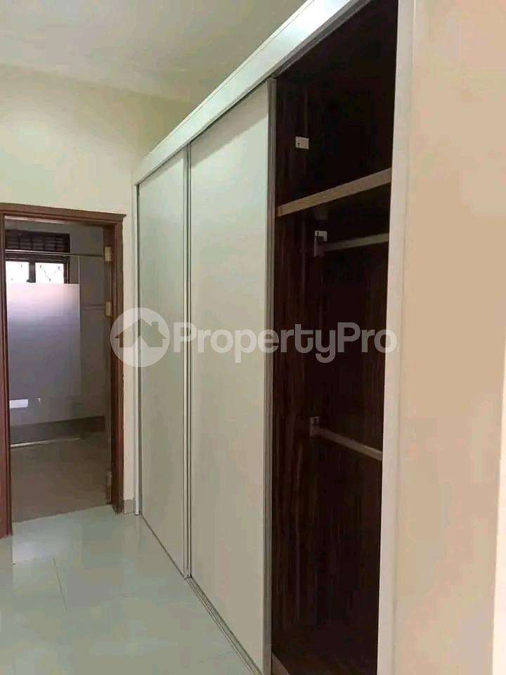 2 bedroom Apartment Block Apartment for rent bweyogerere road  Wakiso Central - 6