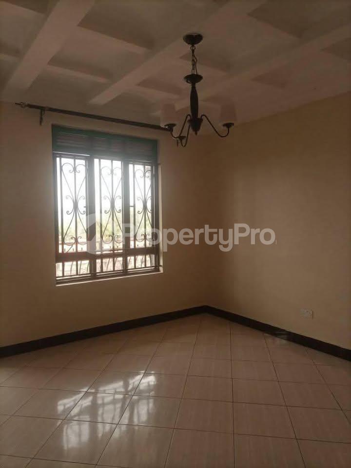 2 bedroom Apartment Block Apartment for rent Bweyogerere road Wakiso Central - 3