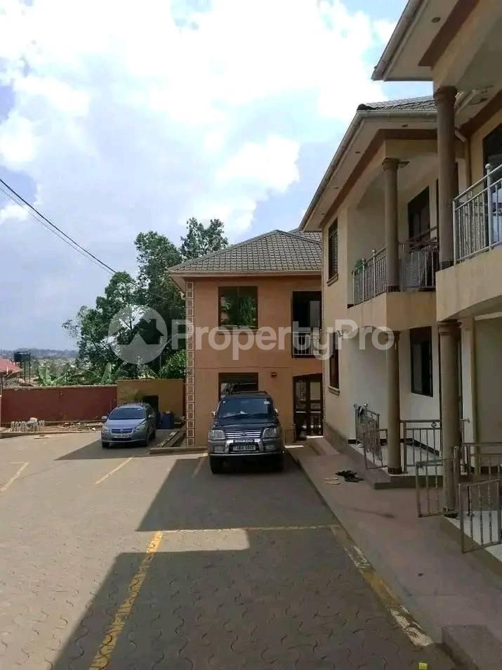2 bedroom Apartment Block Apartment for rent bweyogerere road  Wakiso Central - 11