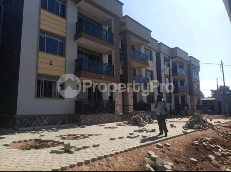 2 bedroom Apartment Block Apartment for rent bweyogerere road Wakiso Central - 4
