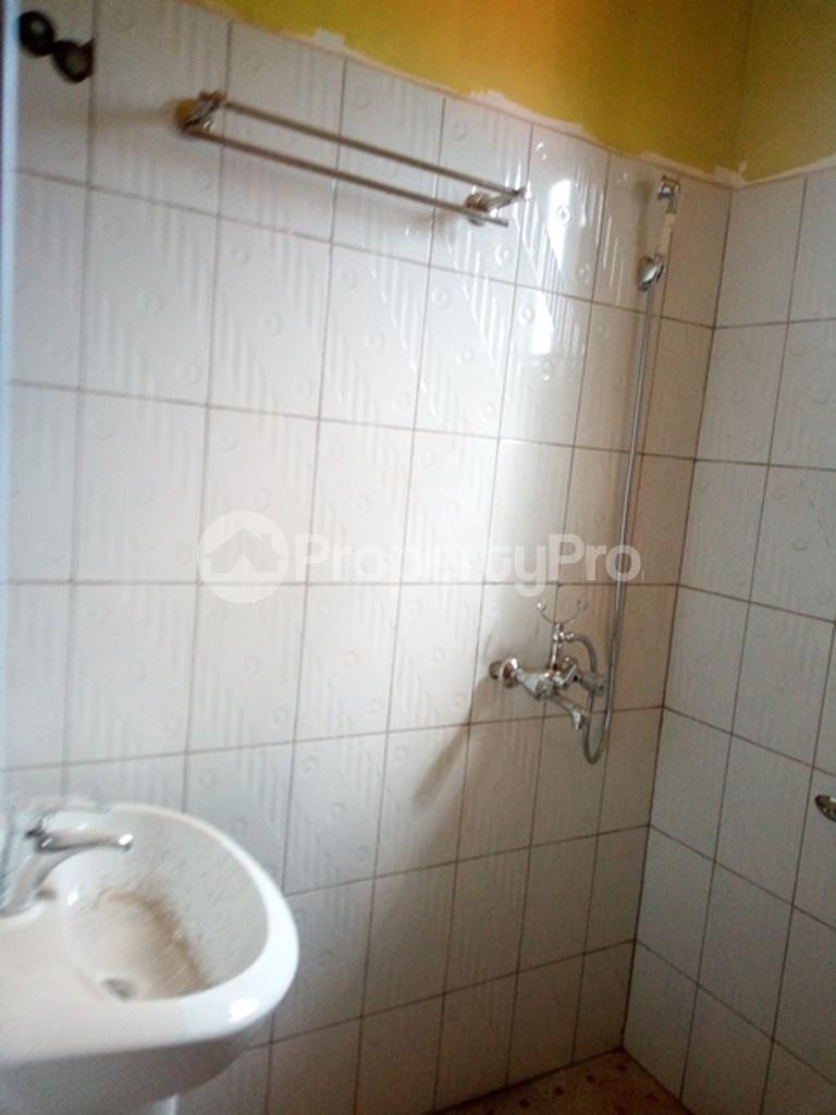 2 bedroom Apartment Block Apartment for rent Bweyogerere road Wakiso Central - 4