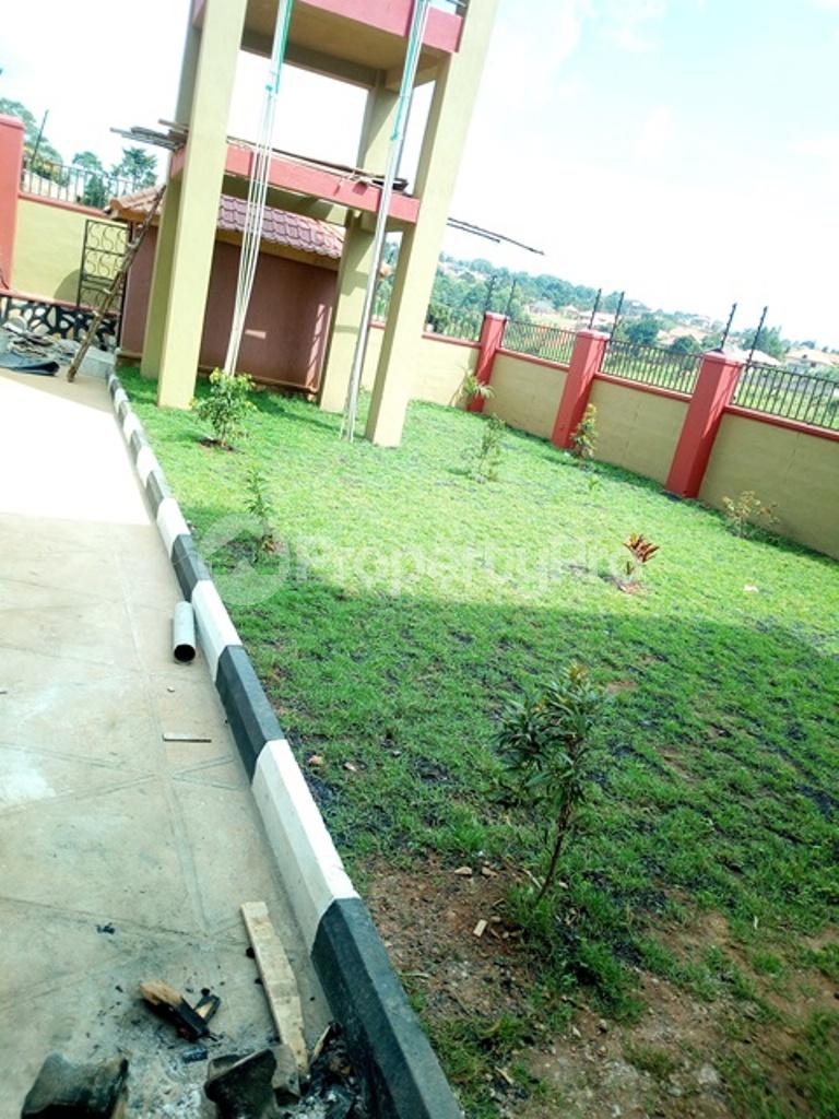 2 bedroom Apartment Block Apartment for rent Bweyogerere road Wakiso Central - 5