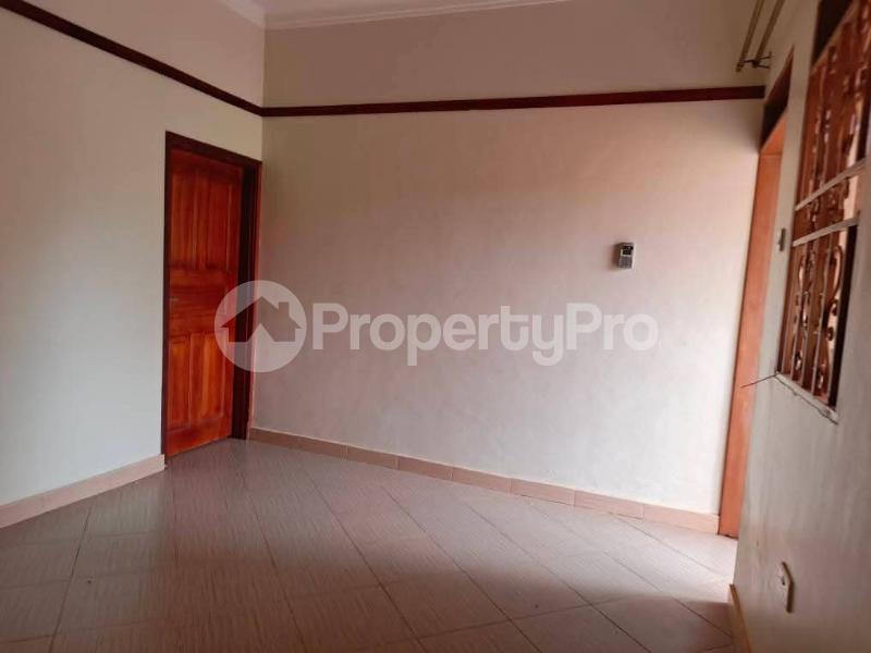1 bedroom mini flat  Bungalow Apartment for rent Bweyogerere buto road  Wakiso Central - 0